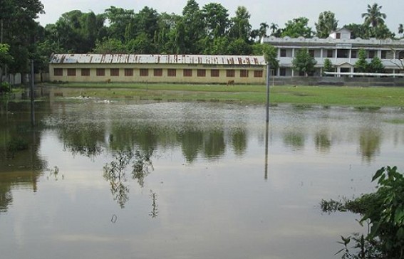Poor condition ruins school education Poor condition ruins school education
